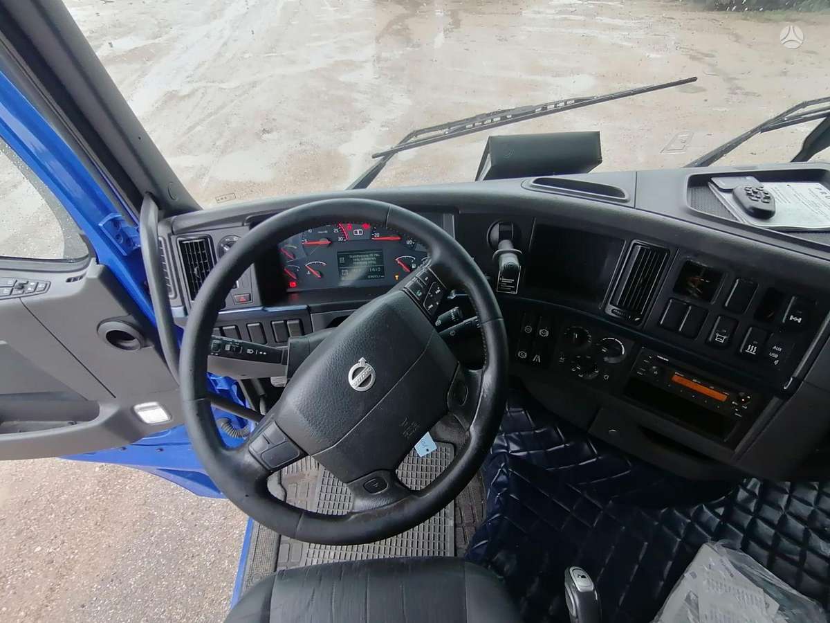 Volvo FH13, semi-trailer trucks