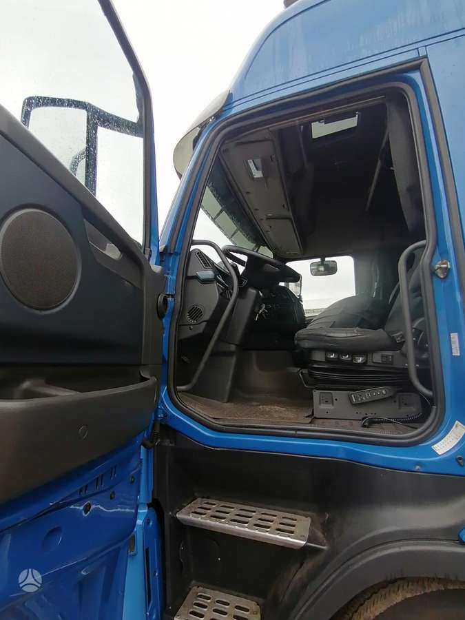 Volvo FH 13, vilkikai