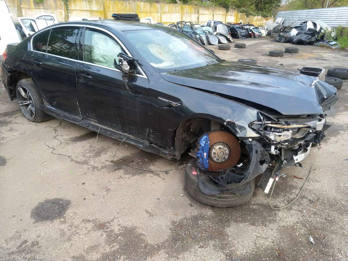 BMW M5