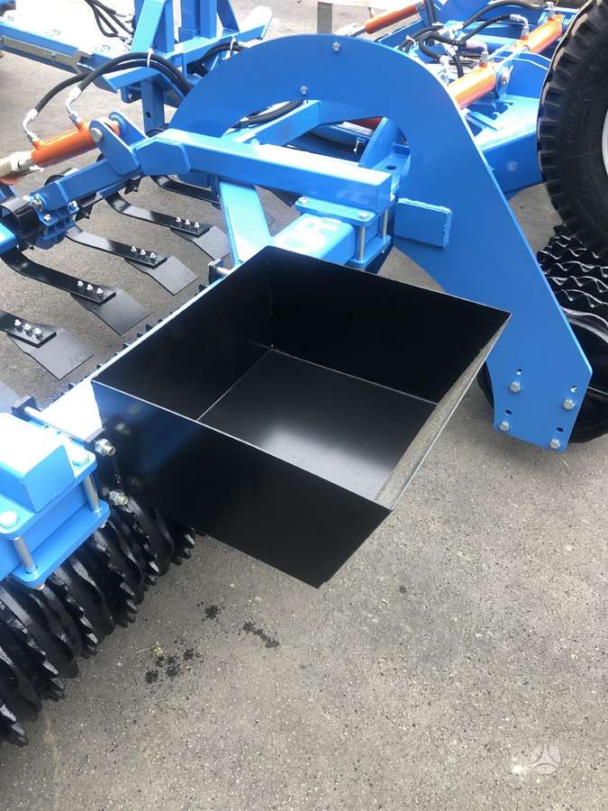 -Kita- Crush 6, compacting, leveling rollers