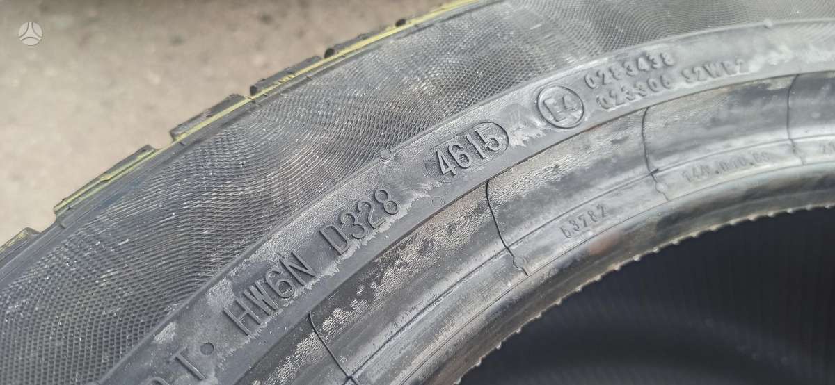 Continental Ts 830p 2VNT, winter 295/35 R19