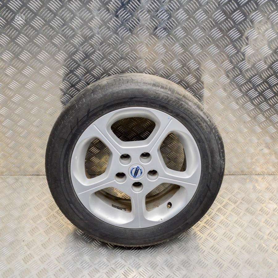 Nissan LEAF I, light alloy, R16