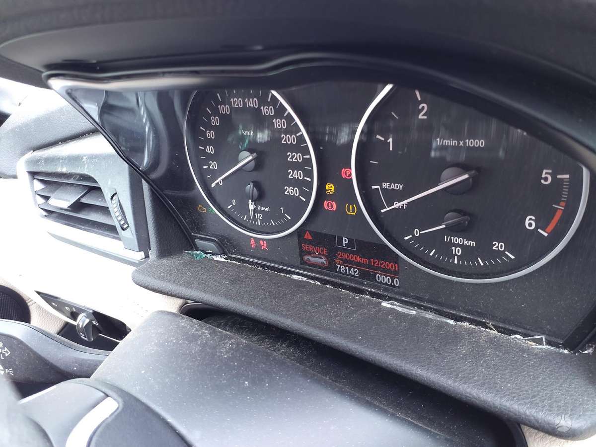 BMW 218 Active Tourer dalimis. 78 000km
