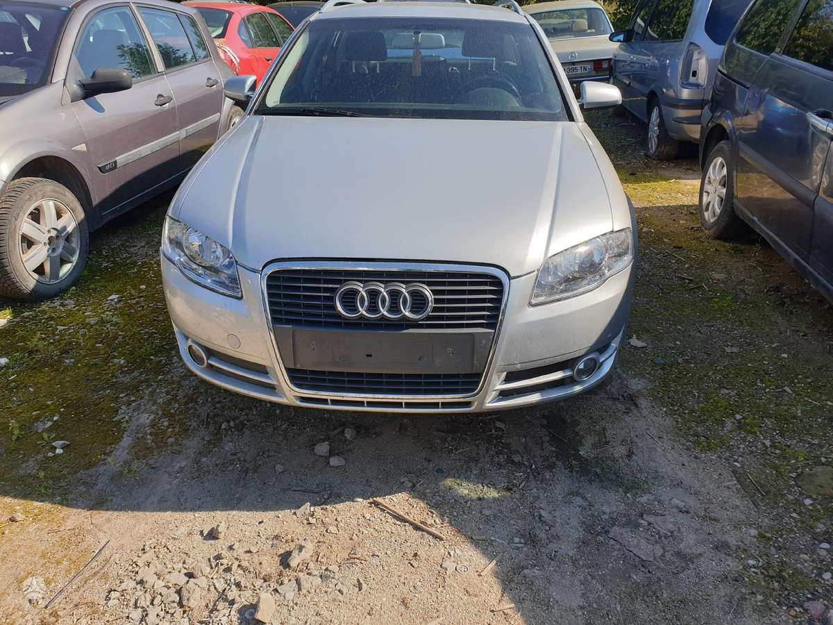 Audi A4 по частям