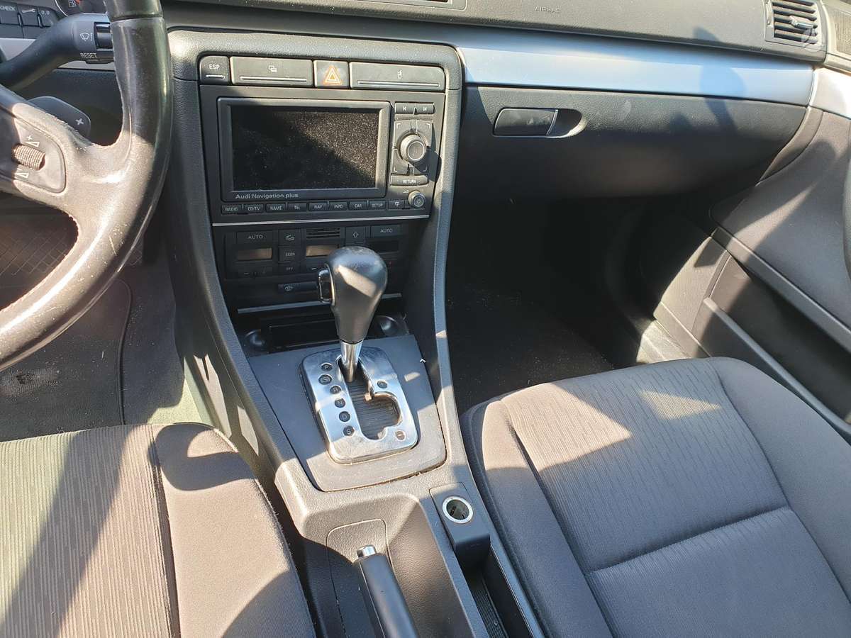 Audi A4 по частям
