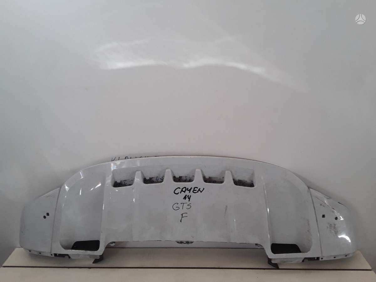 Porsche Cayenne for parts