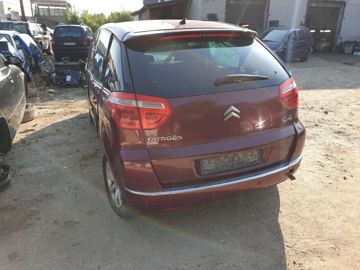 Citroen C4 Picasso rezerves daļās