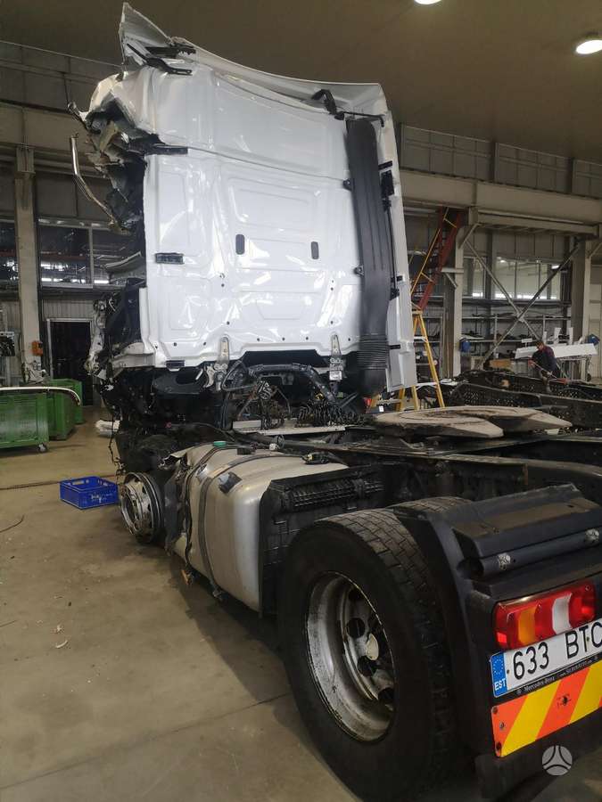 Mercedes-Benz Actros, тягачи