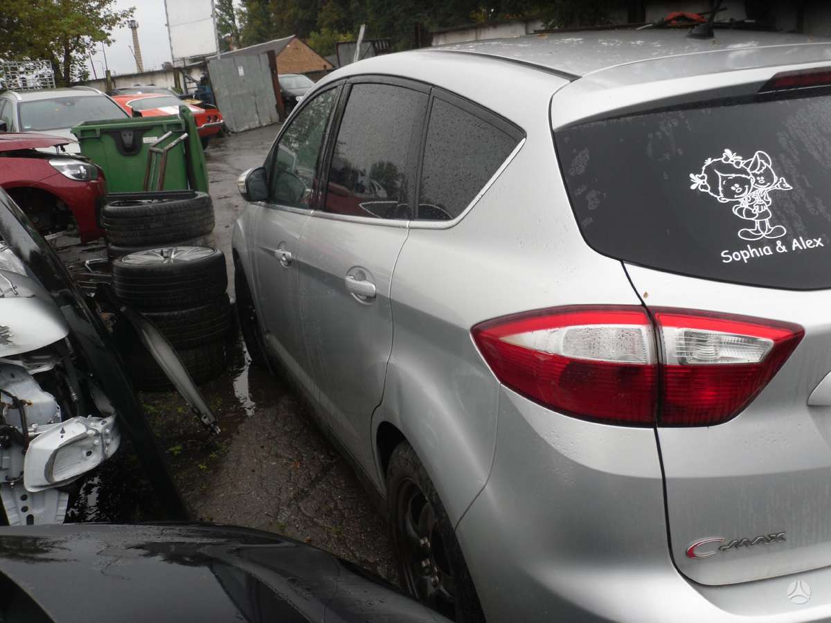 Ford C-MAX dalimis