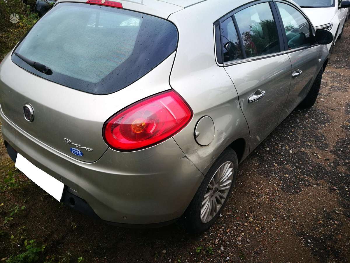 Fiat Bravo, 198A3000, dalimis