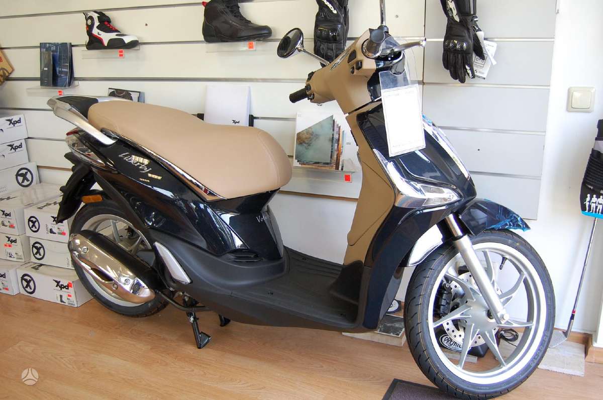 Piaggio Liberty 125cc, мотороллеры / мопеды