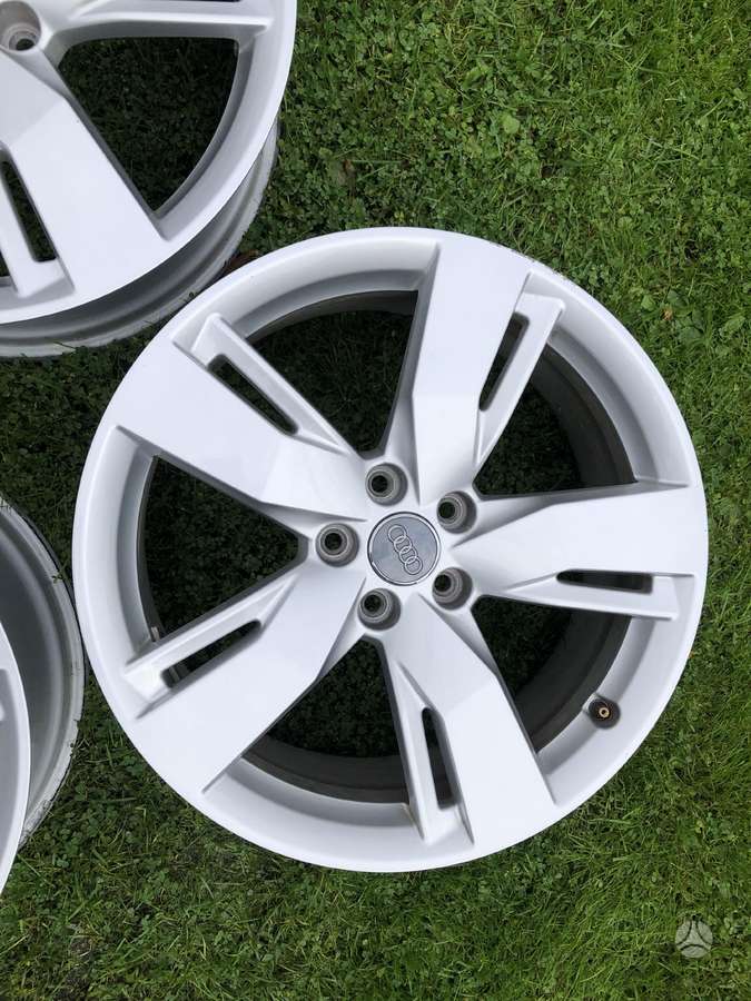 Audi, light alloy, R19
