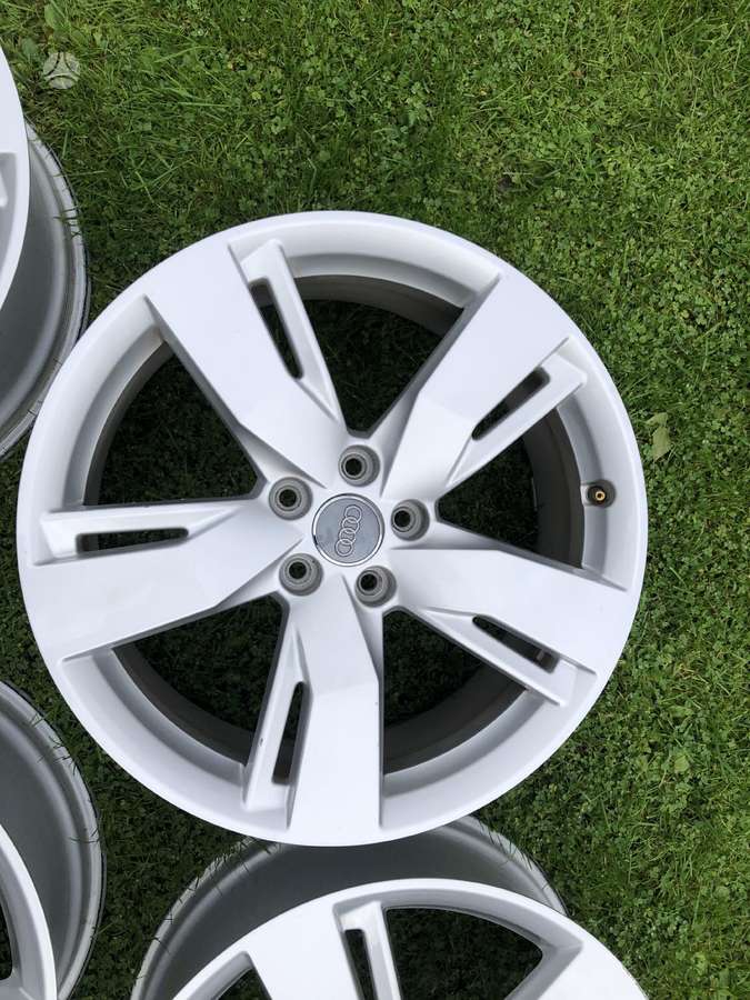 Audi, light alloy, R19