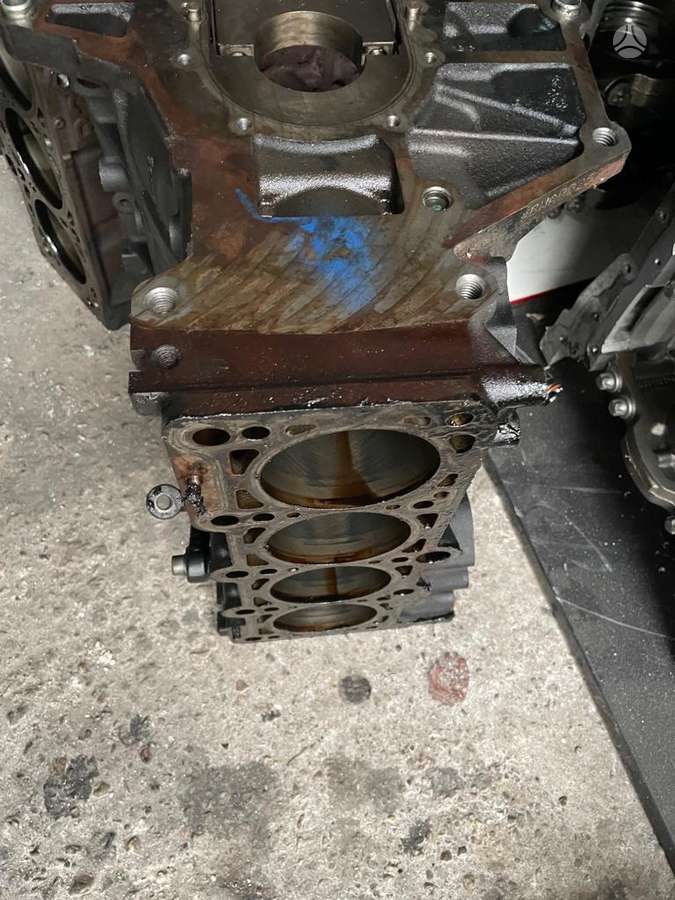 Volkswagen Golf, BWA AXX CDL BWJ, engine block