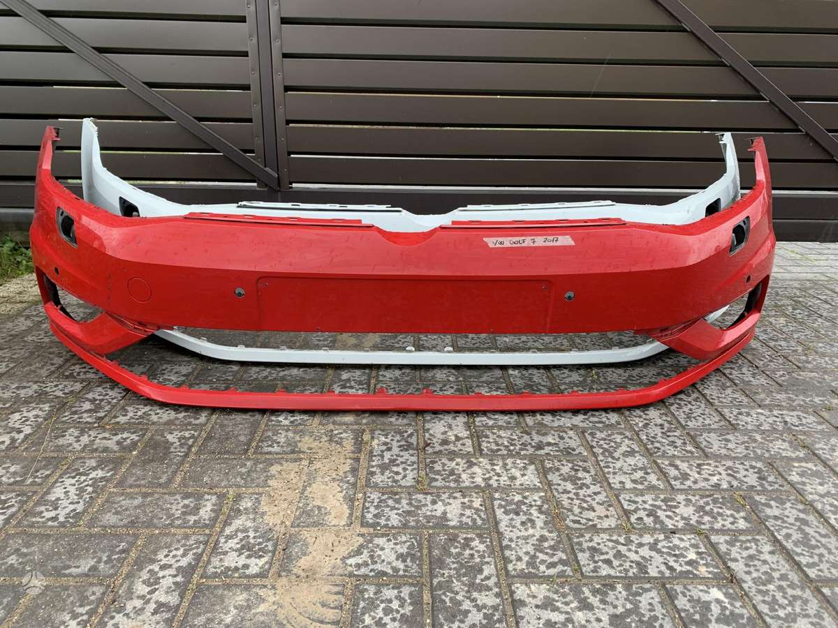 Volkswagen Golf bamperi