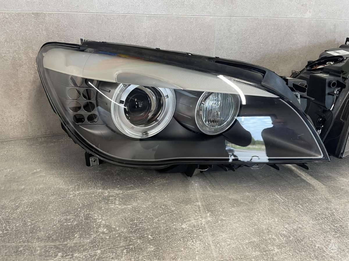 BMW 7 serija lights