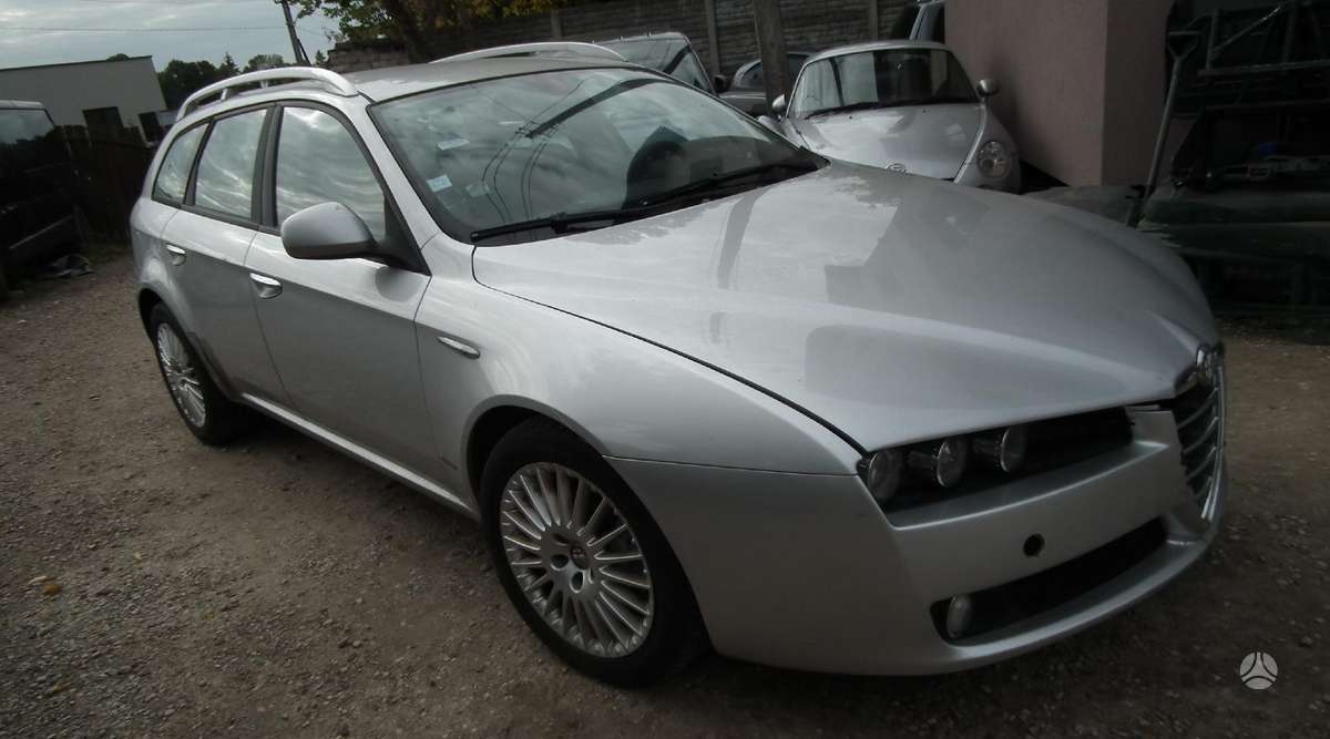 Alfa Romeo 159