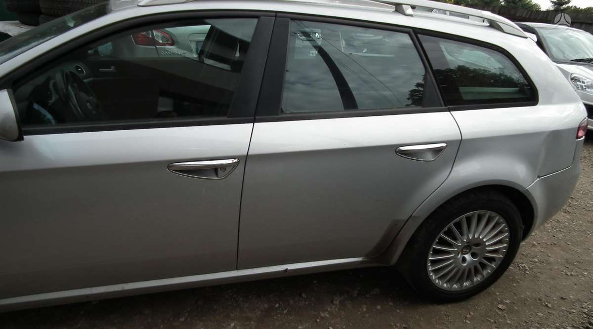 Alfa Romeo 159