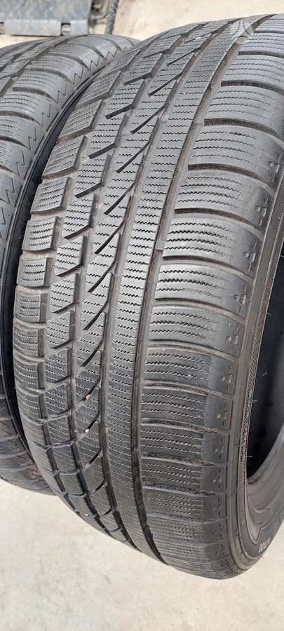 Hankook, зимние 215/55 R17
