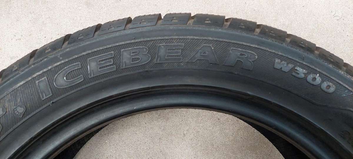 Hankook, зимние 215/55 R17