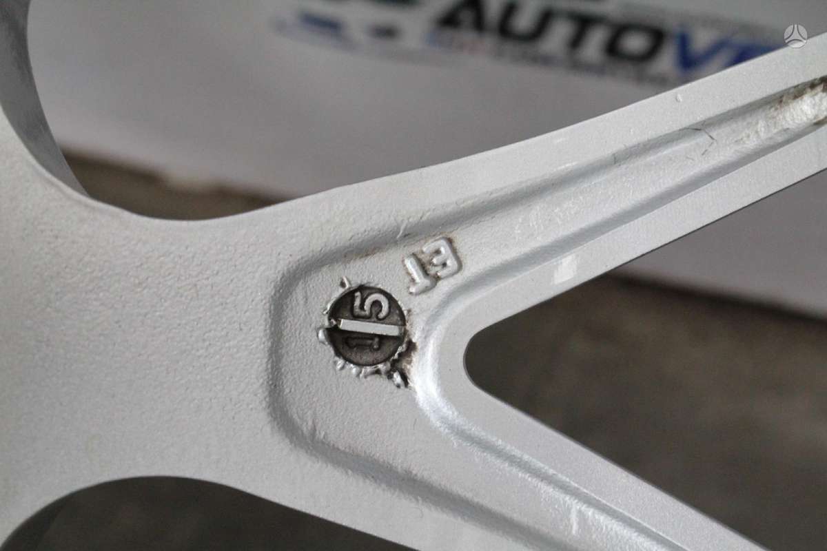 -Kita- COMPETITION STYLE 359, light alloy, R19