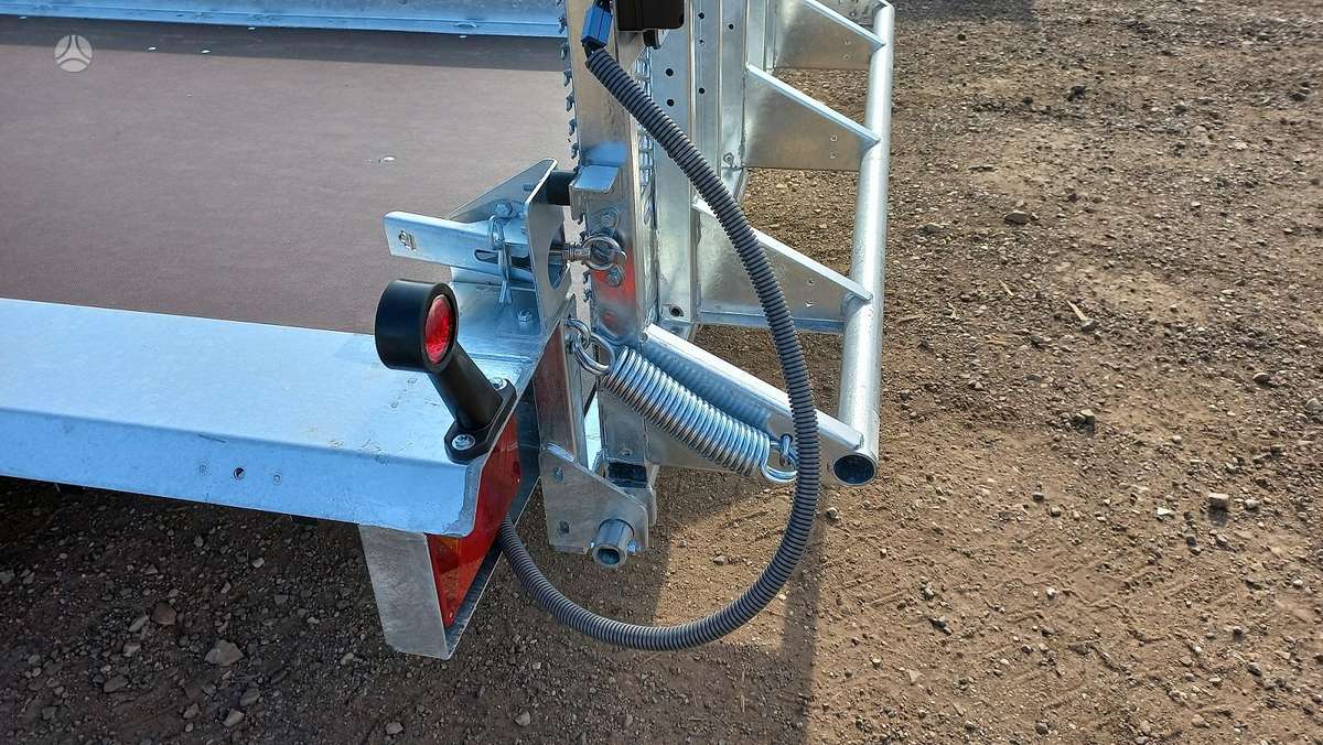 TEMARED Builder 3518 2700kg, spec. priekabos / puspriekabės