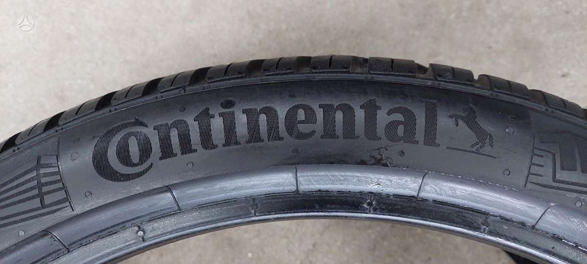 Continental, всесезонные 235/35 R19