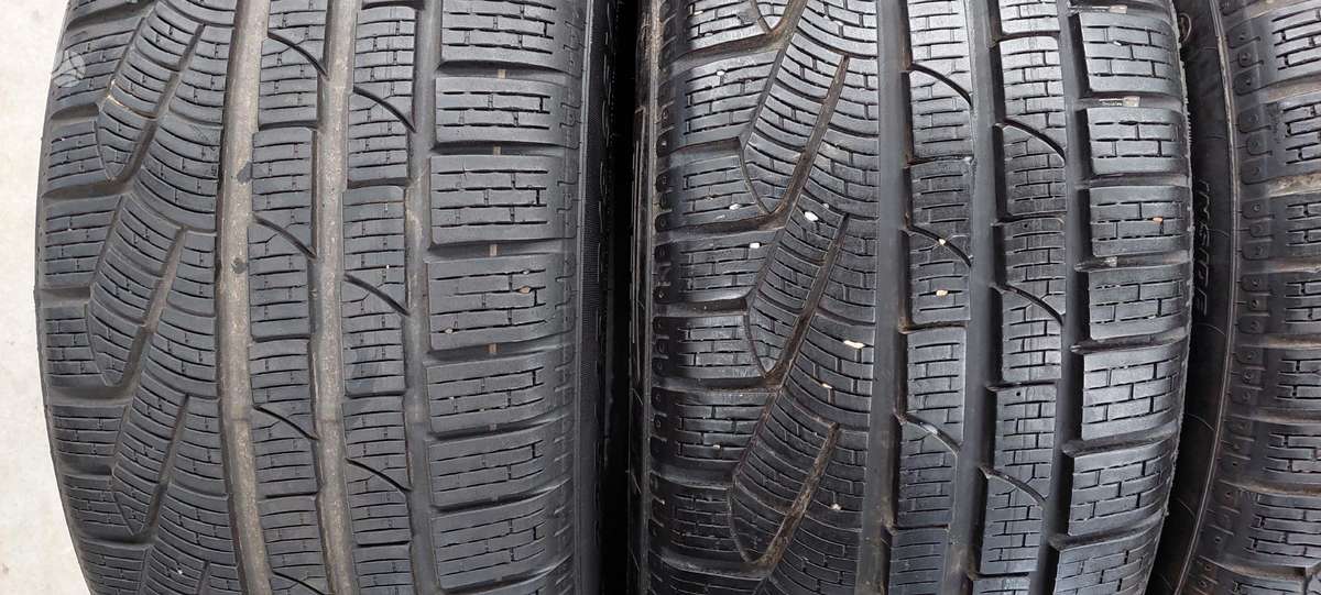 Pirelli, winter 225/45 R18