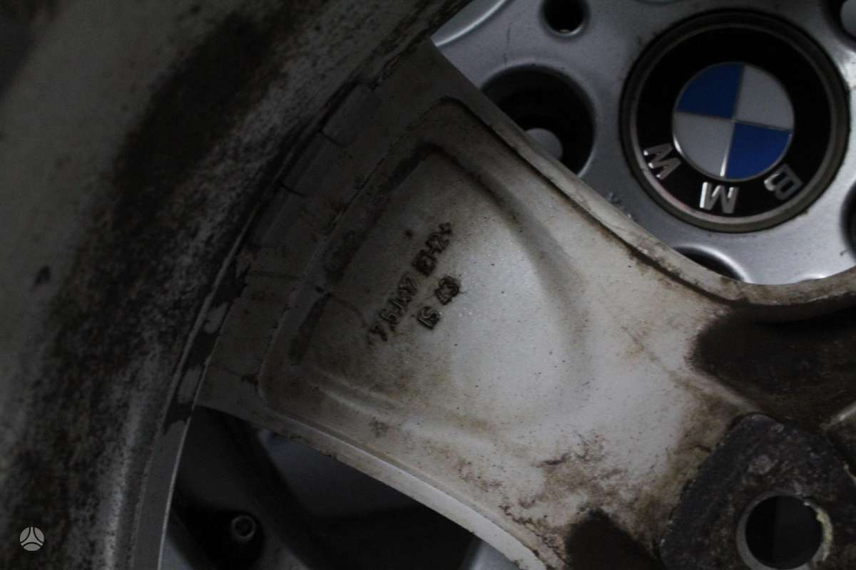 BMW „STAR SPOKE“ 243, light alloy, R17