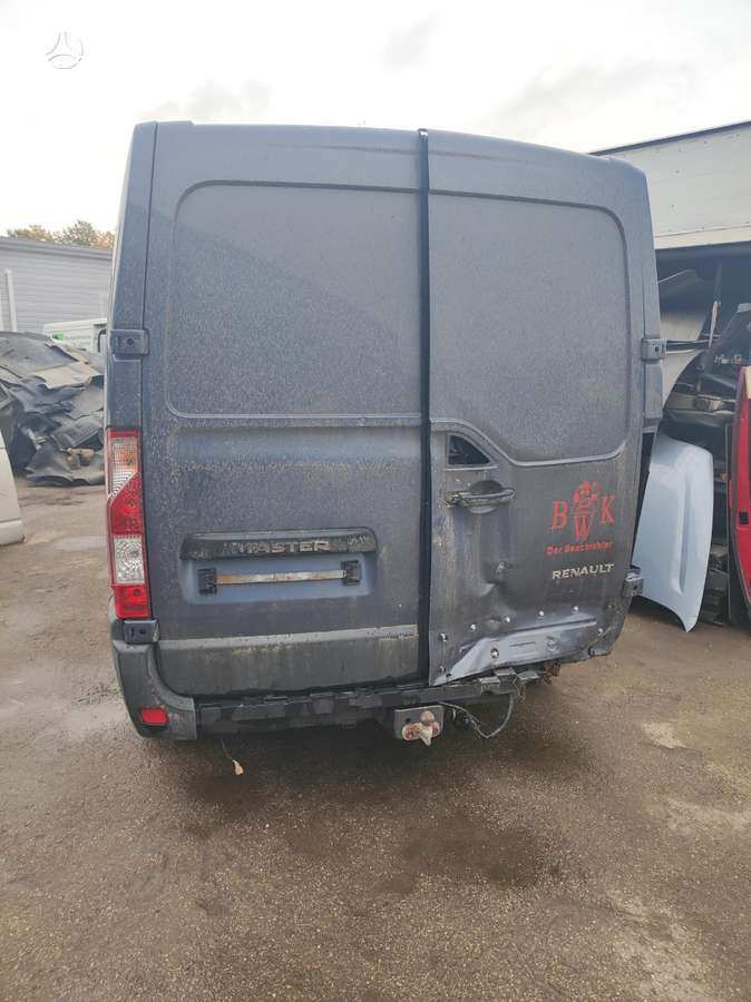 Renault Master kondicioniera radiators, radiators