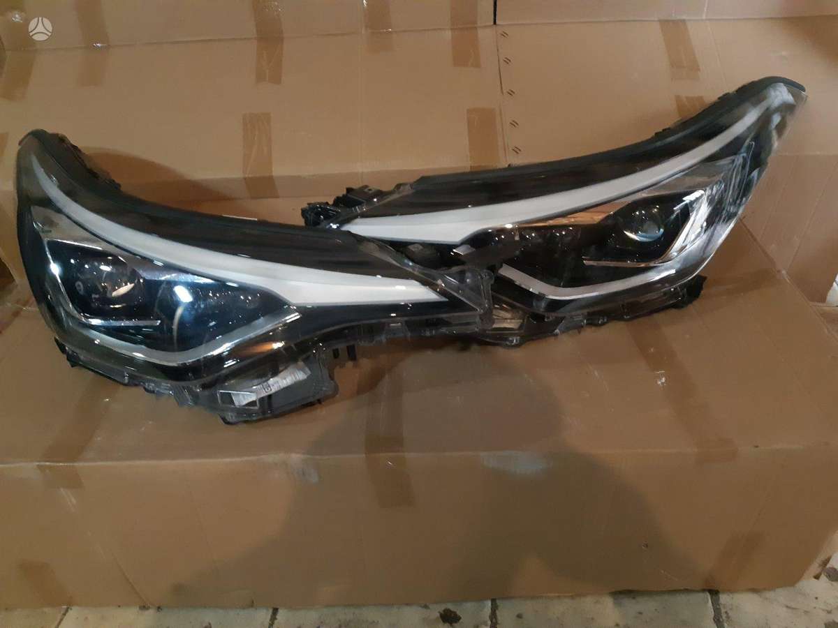 Toyota C-HR body parts