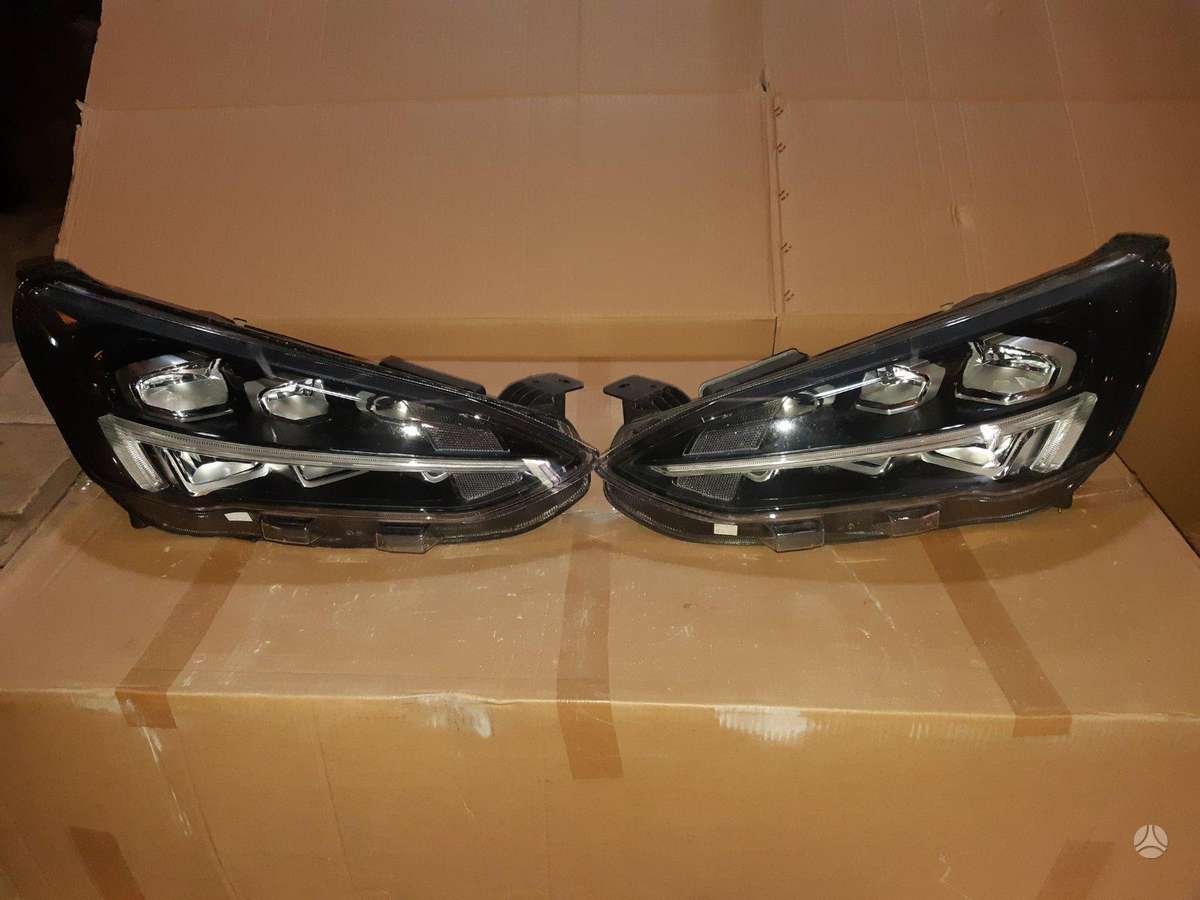 Ford Focus kėbulo dalys