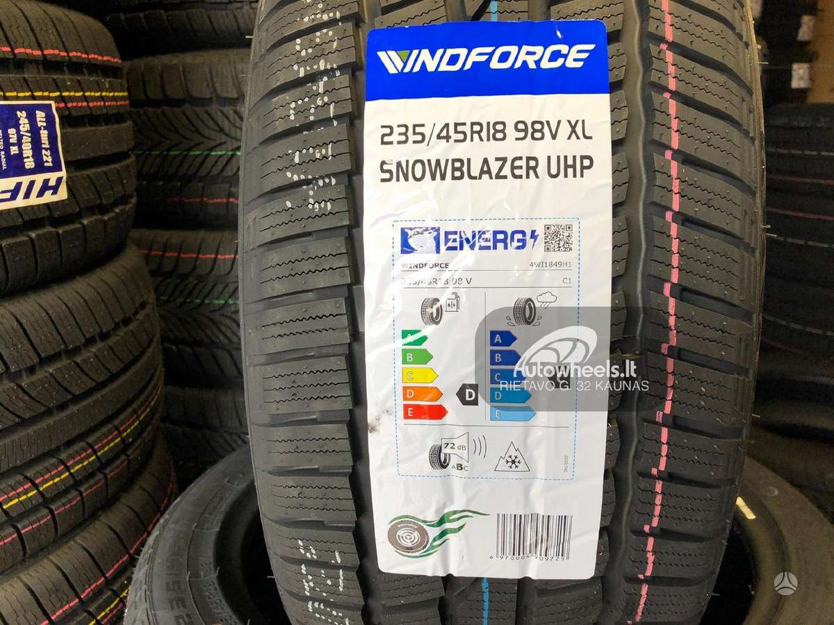 Windforce Snowblazer UHP, winter 235/45 R18