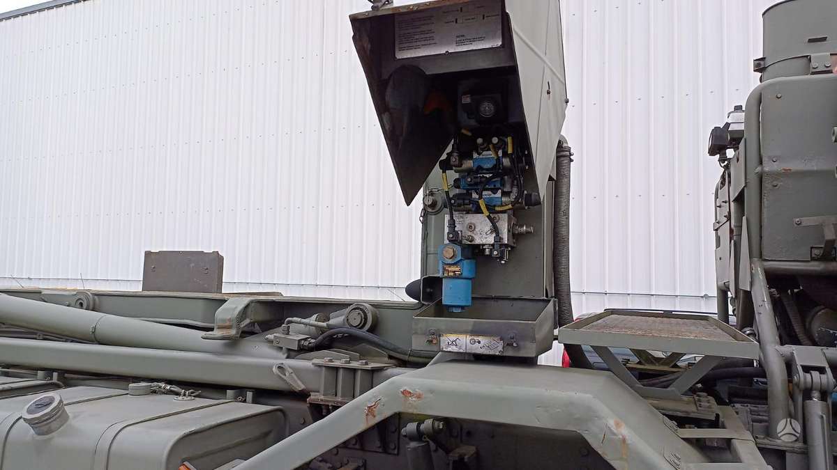 Iveco EUROTECH 420, trucks