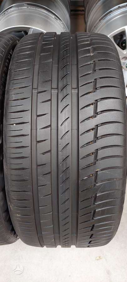 Continental, summer 275/35 R22