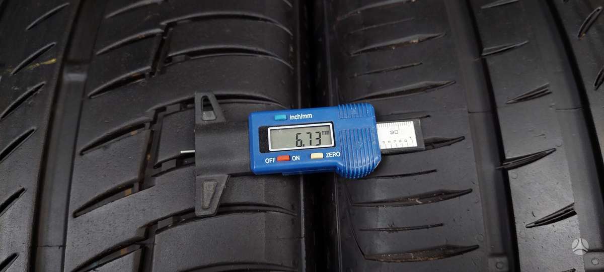 Continental, summer 275/35 R22