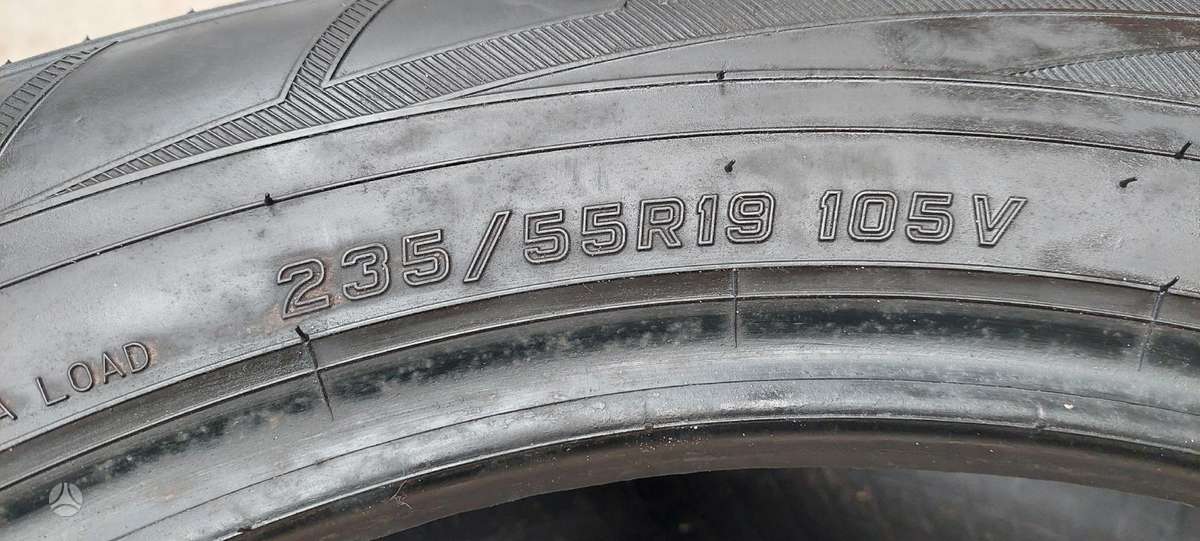 Falken HS01, winter 235/55 R19
