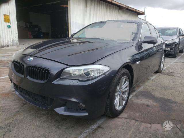BMW 5 serija dalimis