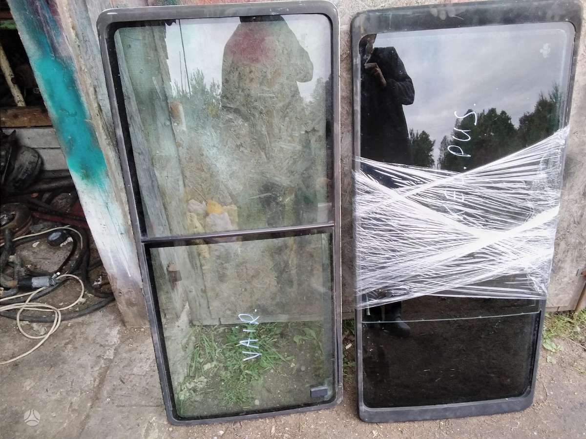 Volkswagen Caravelle по частям