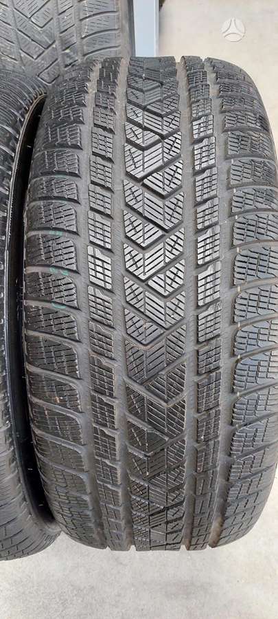 Pirelli SCORPION WINTER TM, winter 265/50 R19