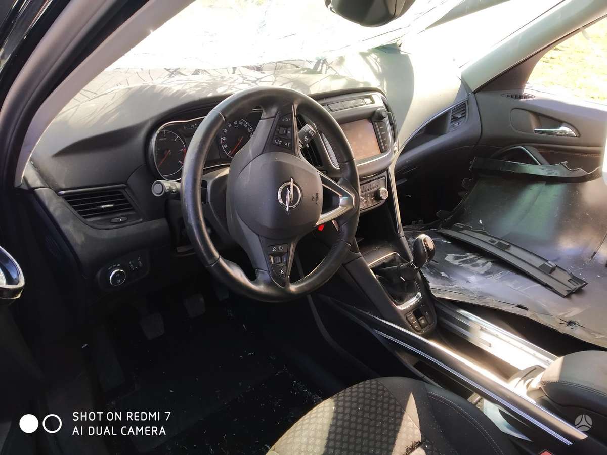 Opel Zafira B16dth