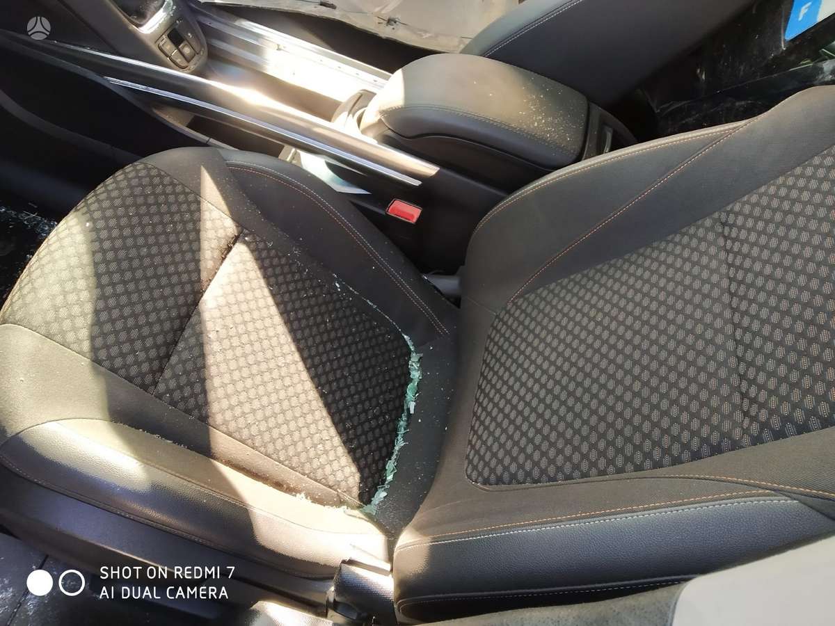 Opel Zafira B16dth