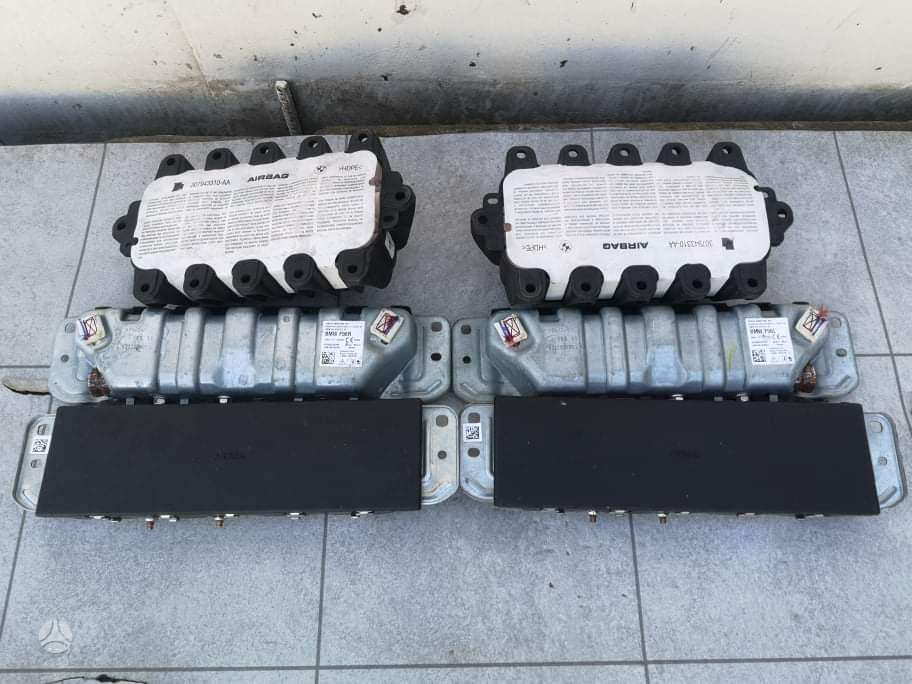 Mini Cooper консоль, подушки безопасности, рули