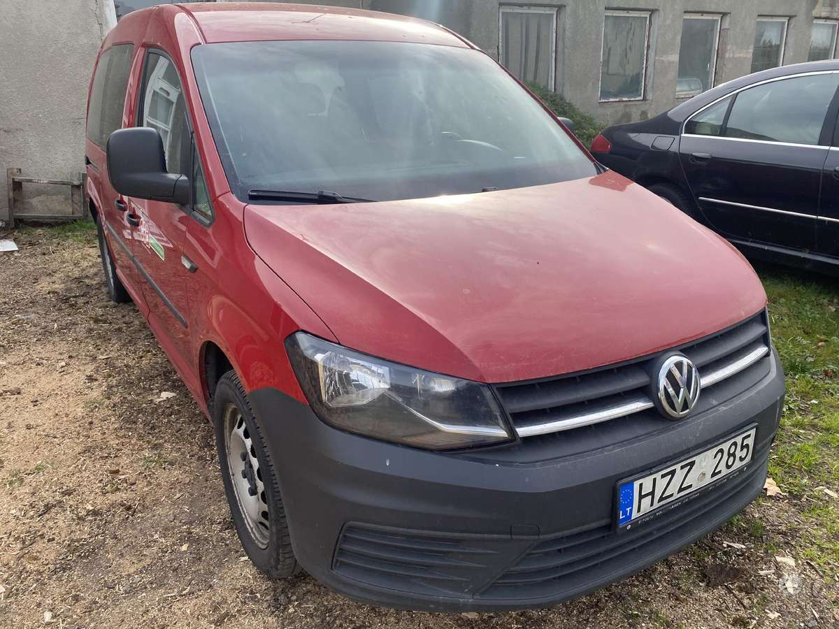 Volkswagen Caddy dalimis. 7vietos