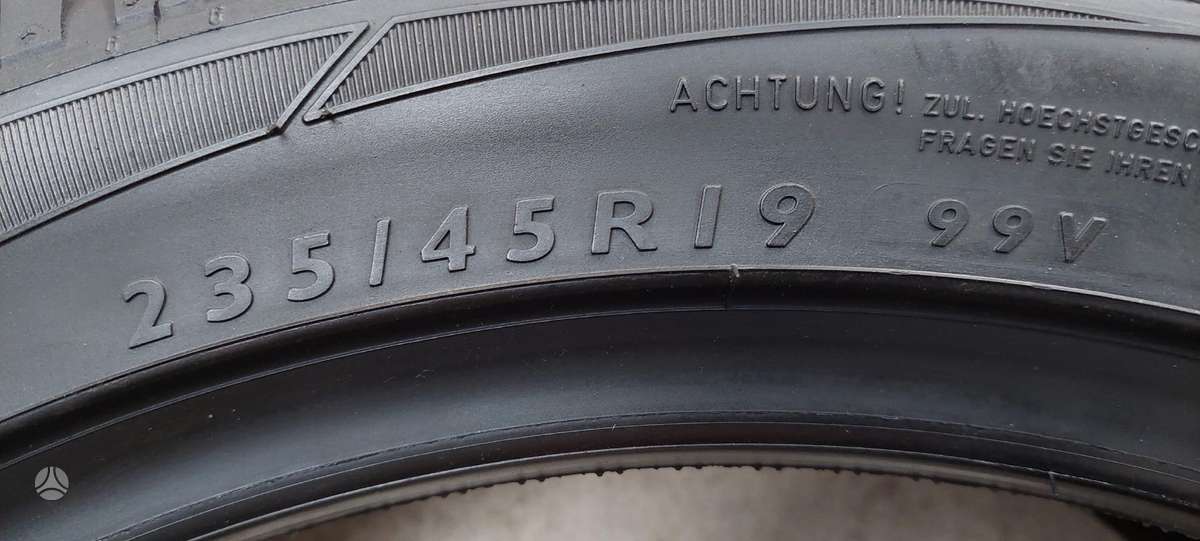 Dunlop Wintersport 3D, winter 235/45 R19