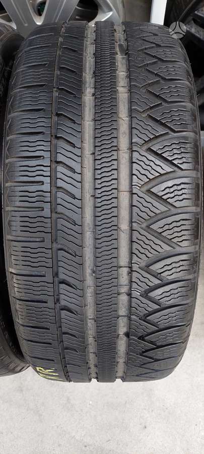 Michelin PA3, winter 225/40 R18