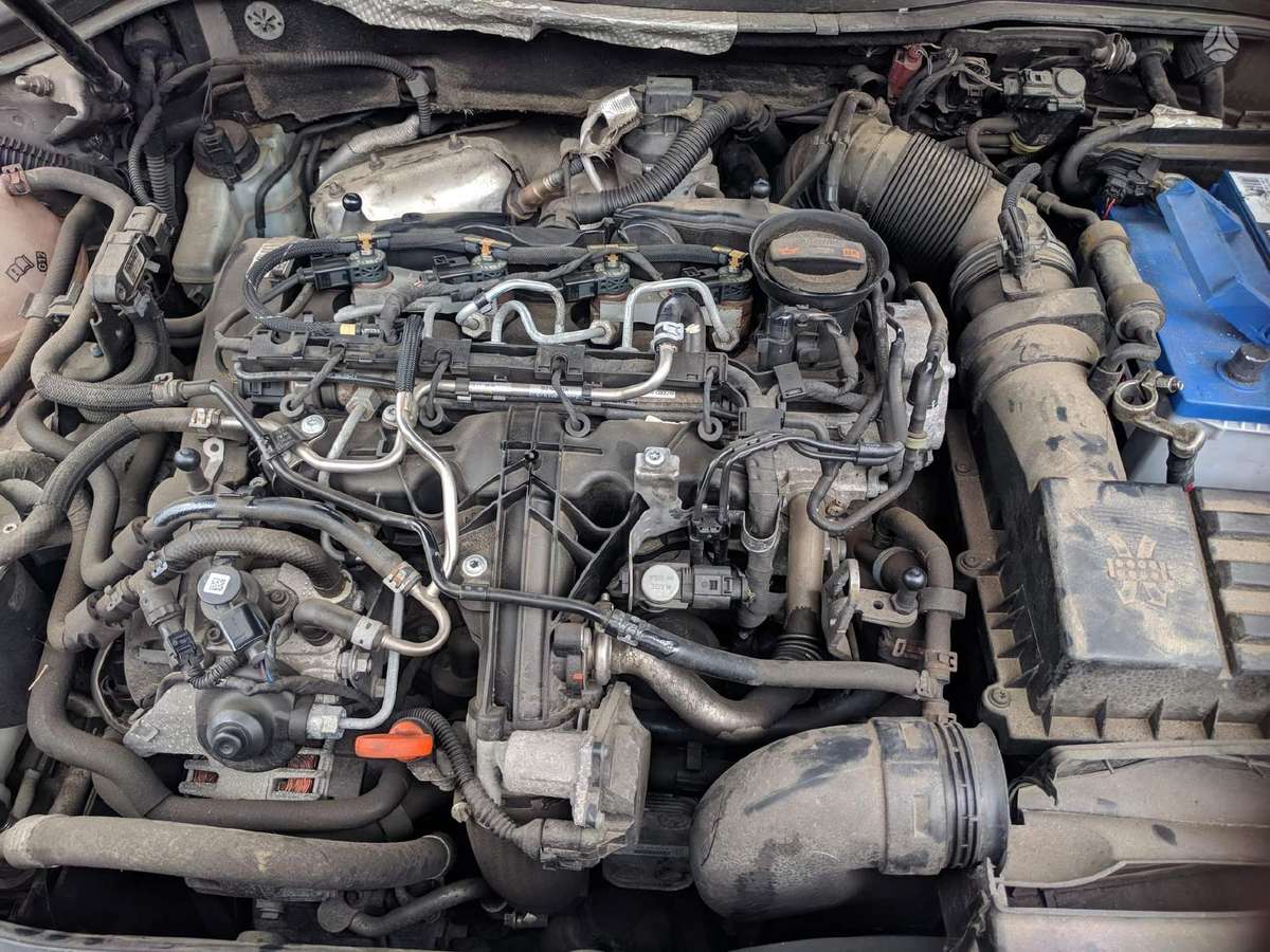 Volkswagen Passat for parts