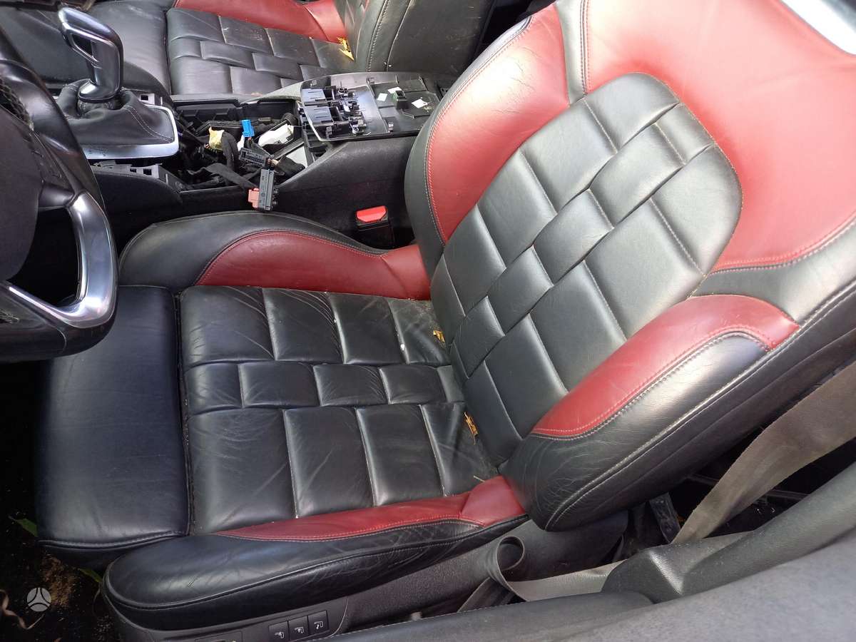 Citroen DS5, RHH, dalimis. Dalimis