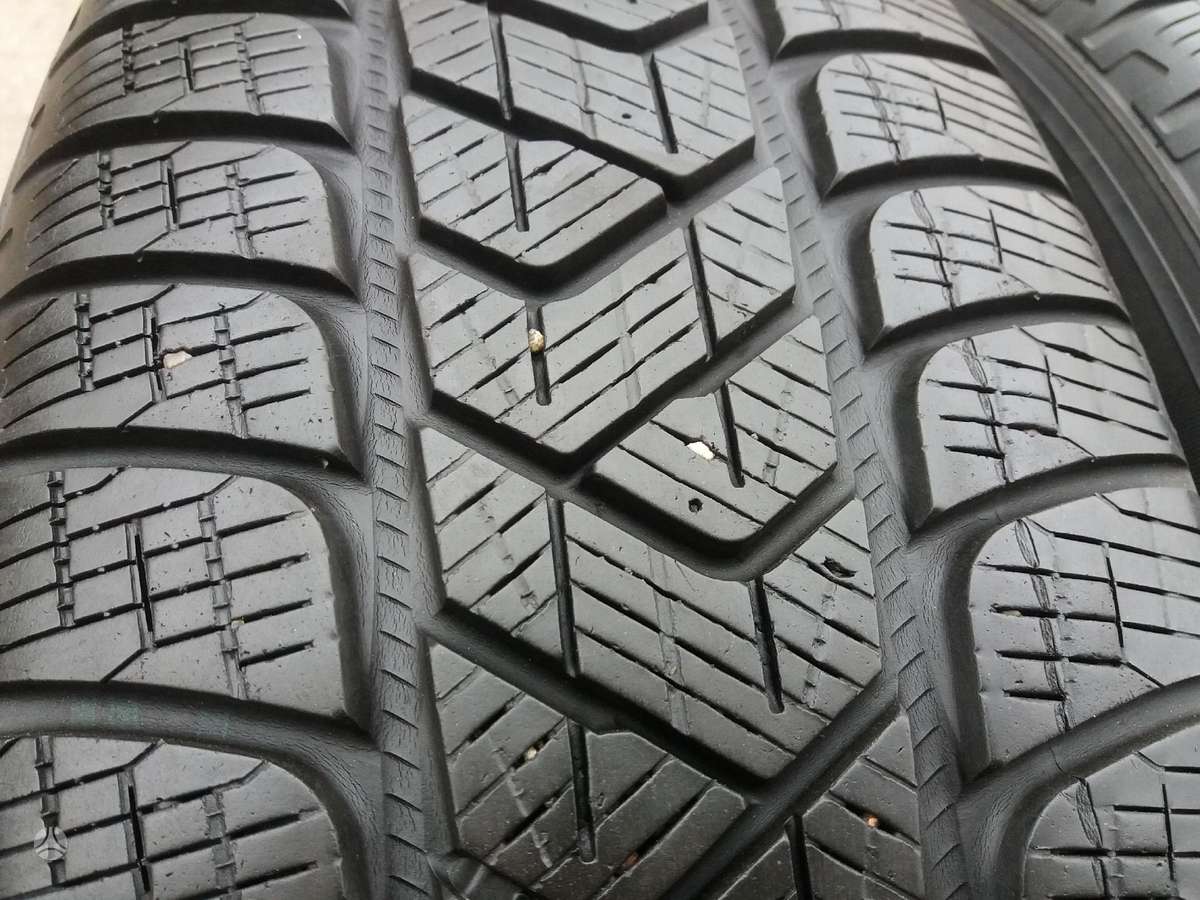 Pirelli Sottozero3, всесезонные 215/65 R17