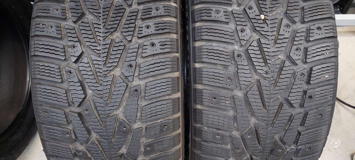 Nokian HKP7, winter 235/35 R19